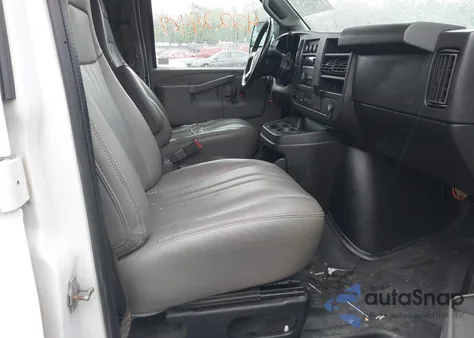 2019 Chevrolet Express 2500 Work Van from USA, damaged, VIN 1GCWGAFP2K1251874